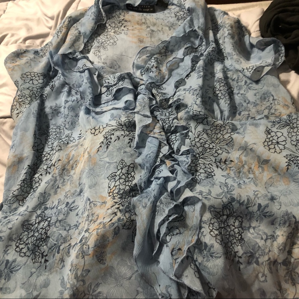 short sleeve button up shirt